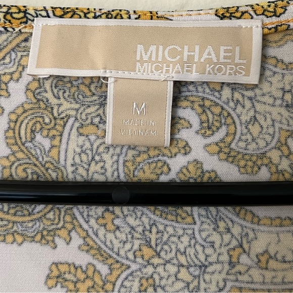 Paisley Peekaboo Blouse - Picture 3 of 4